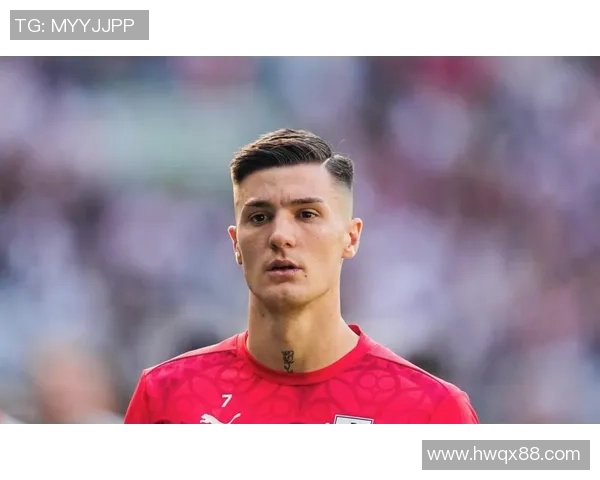 曼联新星曼联球员曼的成长之路及其未来发展潜力分析