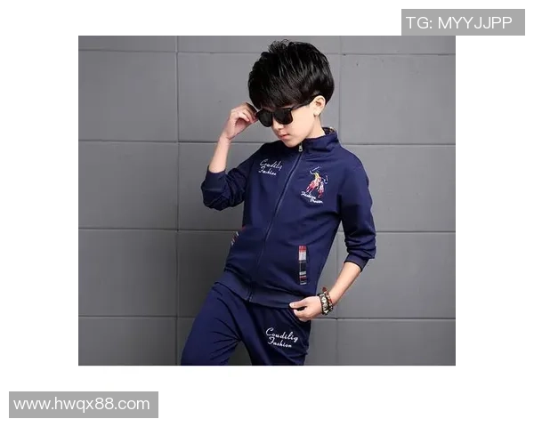 秋冬运动必备球星足球长裤舒适透气时尚百搭彰显运动活力魅力